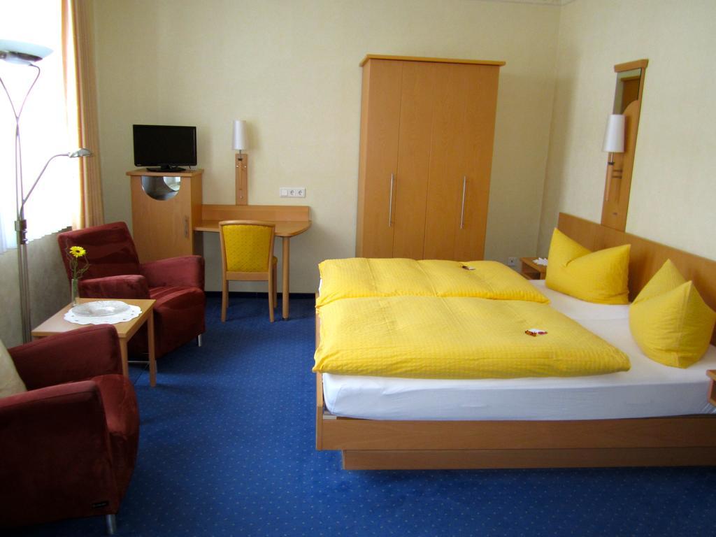 Pension Beste-Schnurbus Schmallenberg Phòng bức ảnh